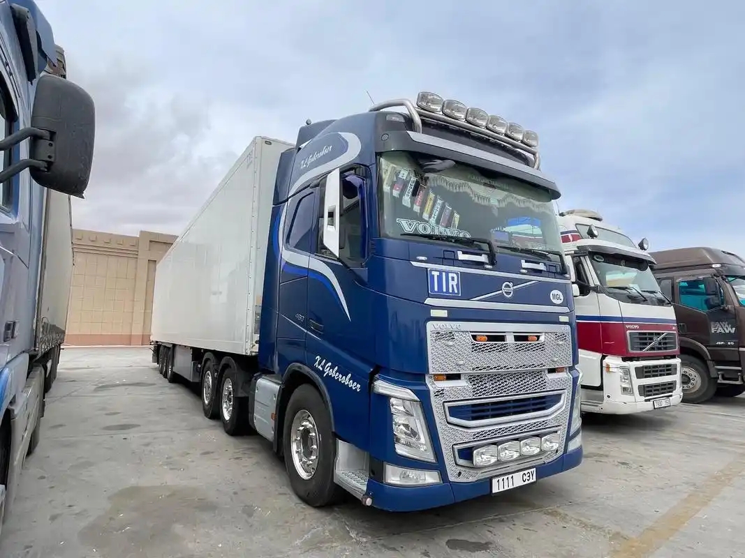 中东卡航 · 危险品公路运输 · 中国至中东全境 · 每周五班